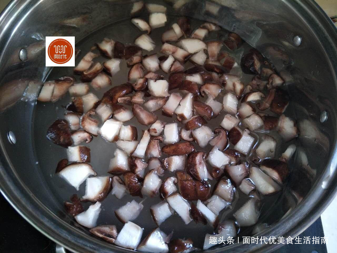 这两种蔬菜一起煮粥,照常补钙,还能少生病,孩子成长常备!