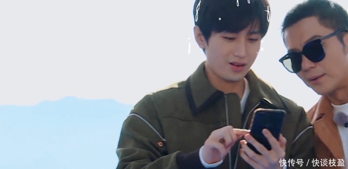 被问最想合作的女演员是谁,成毅的回答早该想到,在内涵袁冰妍?