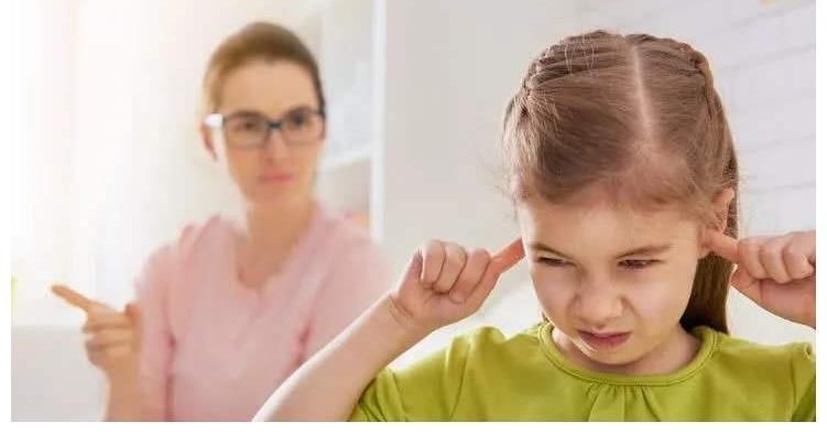 情绪|冲孩子大喊大叫时,你有没有想过,也许会影响孩子的一生