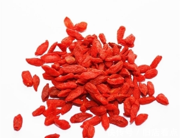 慢性眼病|枸杞买回来不要直接吃,细菌超标!一招5分钟枸杞洗的干干净净!