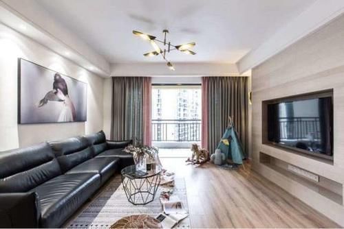 省时|家里窗帘脏了,别再卸下来洗,教你这样清洗,简单省时又干净