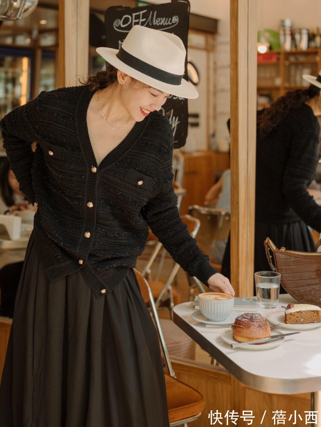 黑白|秋季还是穿“黑白配”最高级,学会这4种高阶搭配,穿出时尚感