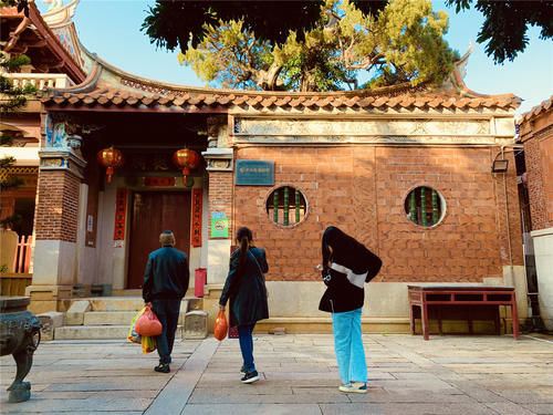 泉州千年古寺来源：这位地主豪捐庄园，换来后世子孙成福建三大姓