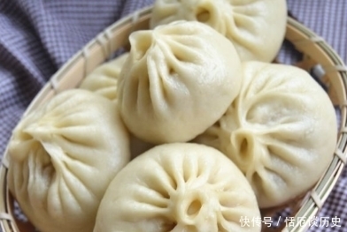 做包子,只加酵母就错了!记得多加“2白”,包子鲜香松软特好吃