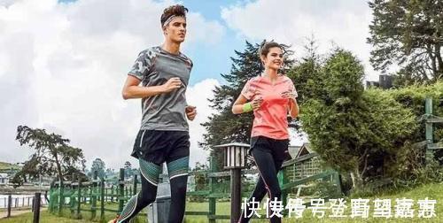 运动|坚持跑步一个月了,每天都精疲力尽,为什么体重没有变化?