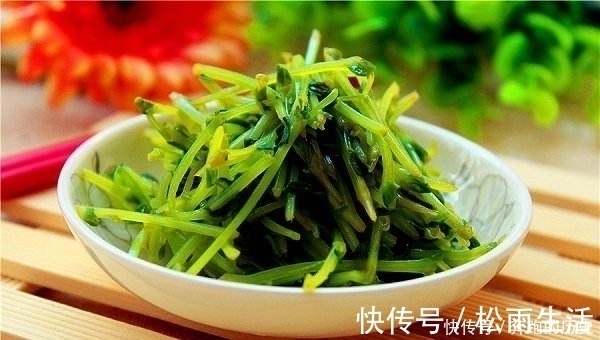 和朋友一起去吃农家菜，点了一桌菜才花138元，好吃又实惠