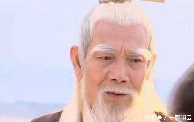 宋青书回到武当已经奄奄一息,张三丰还要亲手击毙?原因让人深思