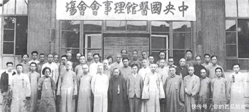 无偿|中国近代第一中医,一生研究出10张秘方,临终前全无偿捐献给祖国