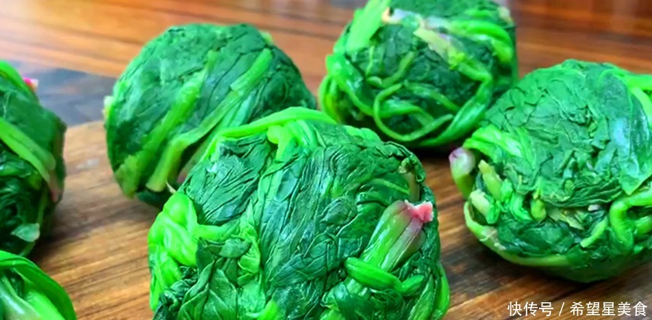 春天，此菜多给孩子吃，软嫩鲜香，营养易消化，孩子越吃越聪明！