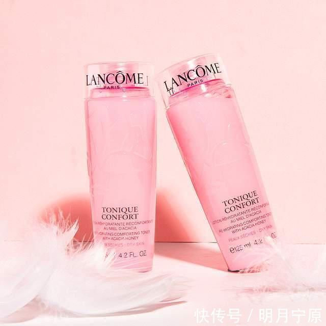 保湿 不吐不快!这些“众星捧月”的网红护肤品真难用,别听柜姐吹了!