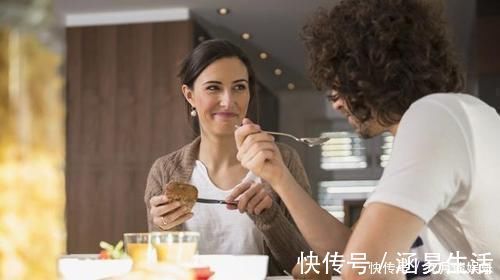 凉拌食品|男性得了前列腺炎，少吃3种食物，贪嘴可能会加重病情