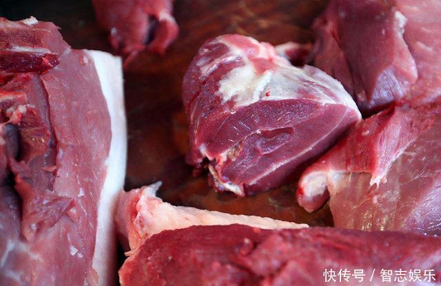 鲜猪肉和死猪肉的区别可真大!三十年屠夫教你技巧,别再瞎买了!