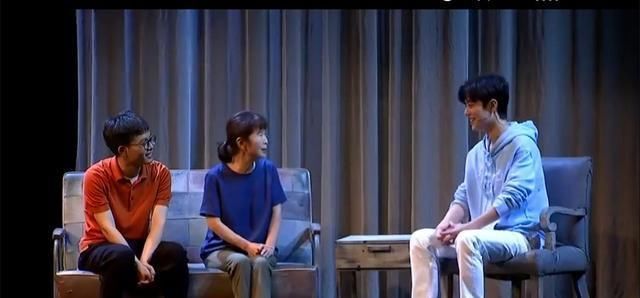 肖战|肖战对话万方纪念曹禺诞辰,一场罕见艺术盛宴,起因竟是因为肖战