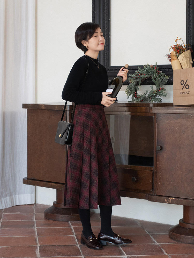 小姐姐 熟女最爱的优雅毛衣你爱了吗?简约中的大气感,让你化身职场女王