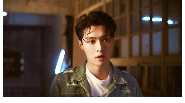 頂流|《披荊斬棘的哥哥》成團夜直播改錄播，張藝興和兩位神秘嘉賓助陣