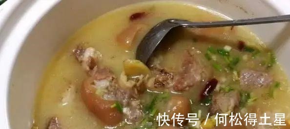 猪脚|猪脚怎么炖又香又好喝饭店大厨教你一个详细的做法！