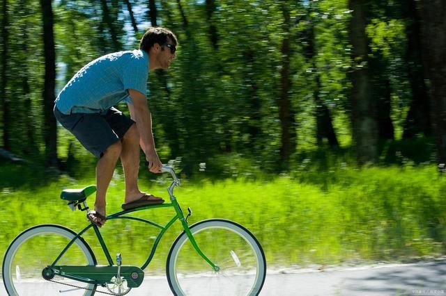 怪病|印度患者染怪病，医生检查后大吃一惊：眼睛里长了铜环