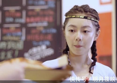 马拉松|18岁赵今麦跑马拉松,别人都吃鸡腿,看清她吃啥:这才是自律