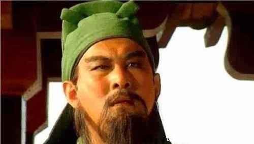 逃脱|关羽拼死都没有突破重围，为何一个小将能够逃脱，后成蜀国顶梁柱