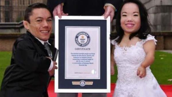 精神史|不顾医生劝告,坚持生下孩子的“中国最矮侏儒夫妇”如今过成这样