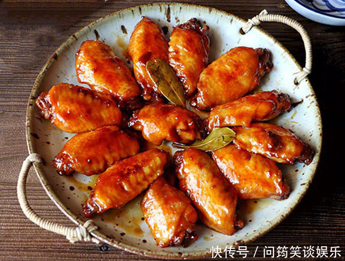 糖色|想吃可乐鸡翅不用买,在家就能做,技巧教给你,新手做的也好吃