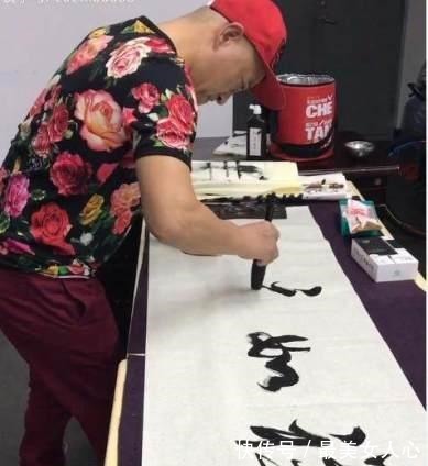 毛笔字|从“赵四”写书法就能看出,刘小光真飘了