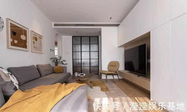 收纳|100㎡小三房,坚持全屋打满柜子,飘窗这样设计,太实用了