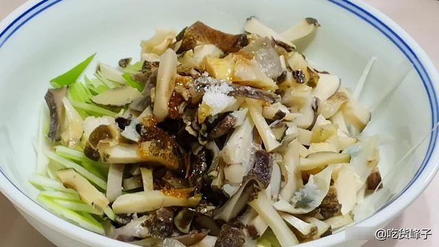 食材|三伏天，遇到这“高钙”食材别手软，隔三差五吃一点，清爽过夏天