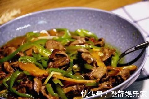 鸡身上“最值钱”的部位，肉贩子都留着自己吃，一只鸡就一个