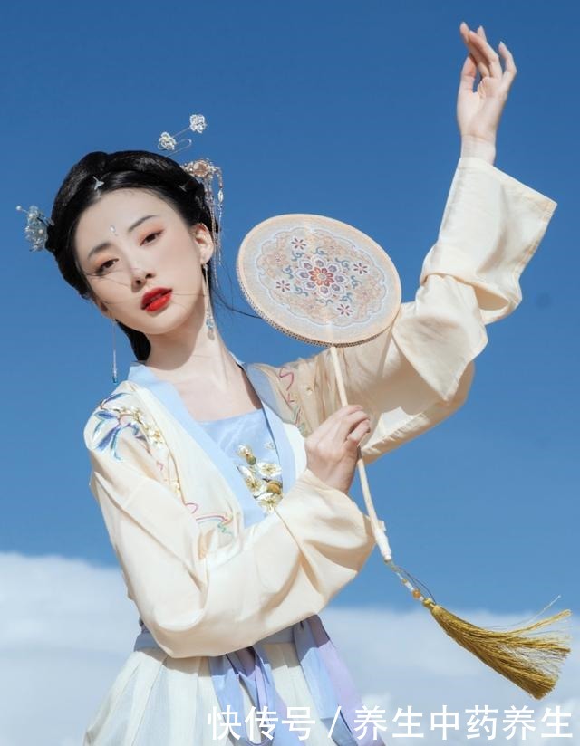 林家成这书爆红,比《春日宴》更腹黑好看,狂刷十遍不能停