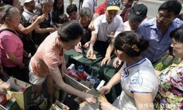 家长|“不就是破塑料吗?”熊孩子掰断亲戚家15万手办,家长耍赖拒赔偿