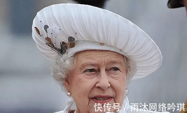 戴安娜|英女王有5千顶帽子,戴安娜帽子戴得最美艳,俩姐妹帽子有点尴尬
