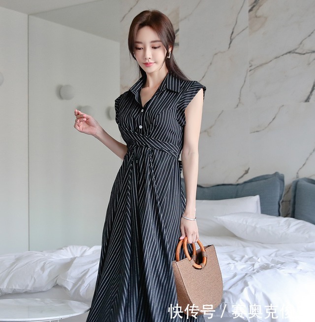 轻熟|孙允珠时尚穿搭:曼哈顿立体时尚竖条纹轻熟裙