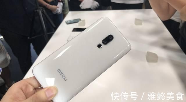 iphone7|公认耗电最快的四款手机，我劝游戏党们千万别入坑