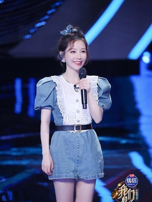 播出|主播出身,向音乐人努力转变,从不被看好到更多人的期待!