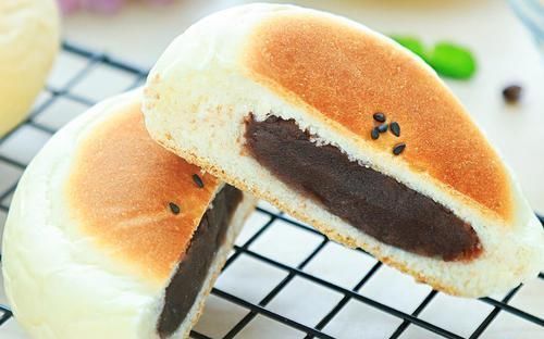 自制日式红豆包,香甜绵软,甜而不腻,越嚼越香,太好吃了