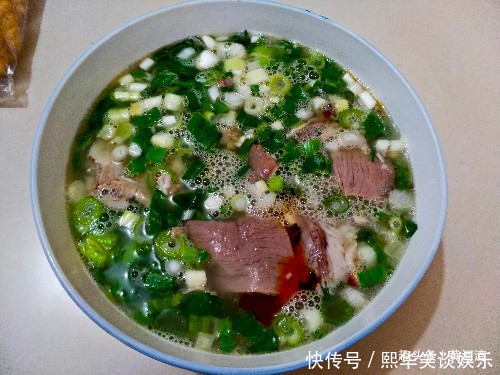 贠大哥|农村大哥小镇卖烩羊肉30年,童叟无欺称着卖,吃的都是回头客