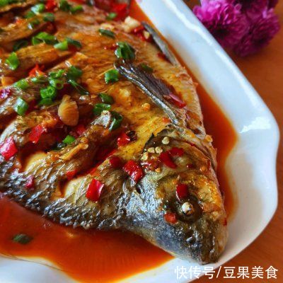 五步做成色香味俱全的红烧鱼你这么做，不怕你不上瘾