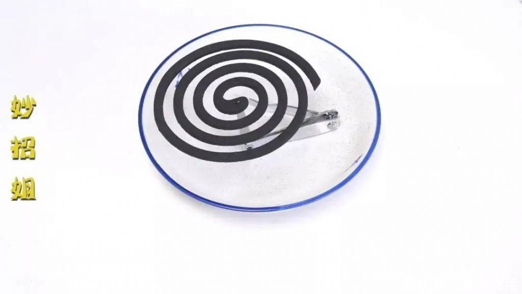 支架|用了20多年才知道,指甲剪上还有一个小机关,以前一直都用错了