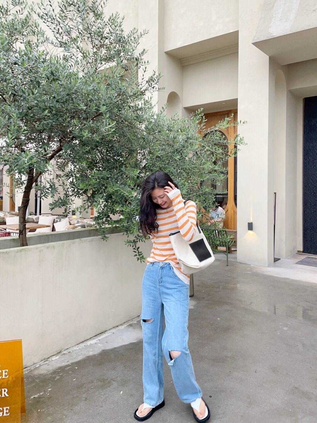 韩系|25到30岁的女生,多试试韩系少女风穿搭,清新浪漫又有格调