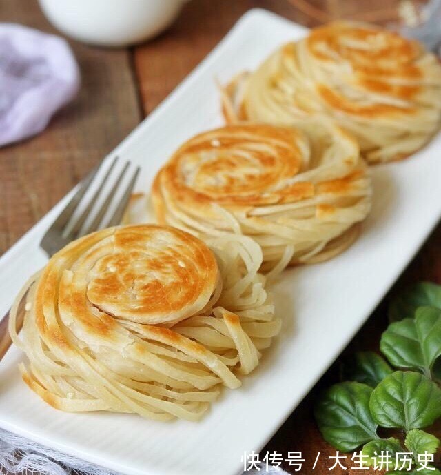 面条新吃法,不揉面不擀面,隔三差五做一次,百吃不厌,口口清香