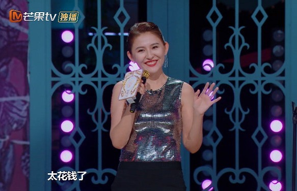 “浪姐”版脱口秀,18位姐姐开麦,《听姐说》为何没激起水花?