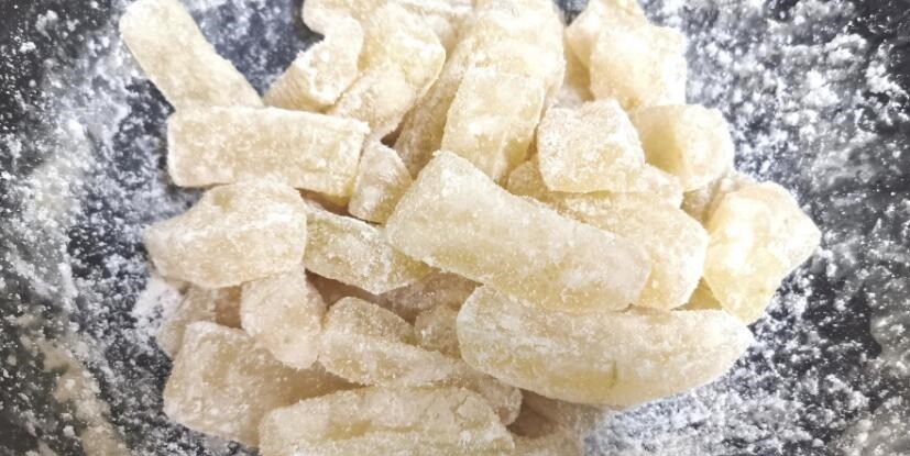 “此菜”几毛钱一斤,大爷一下买了50斤,煮一煮就值几十块一斤!