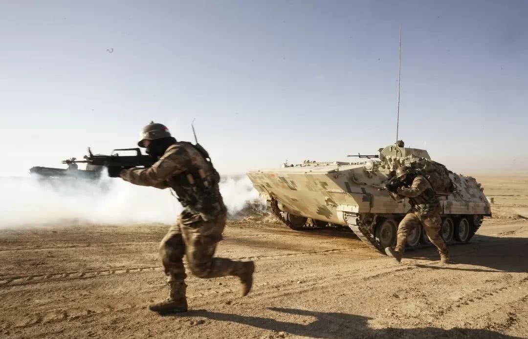 敌人|一人9小时干掉美军一个团，这个二战德国老兵是怎么做到的？