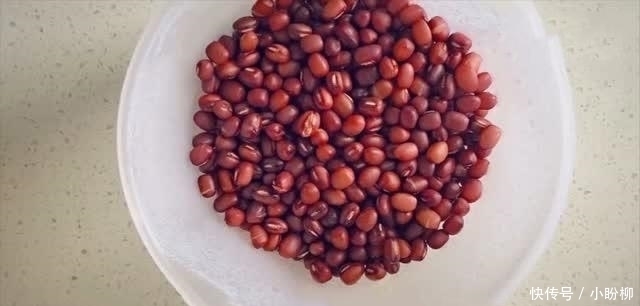 红豆椰汁糕|红豆椰汁糕, 口感清香清凉可口, 冰棒吃腻的就换个花样来吧!