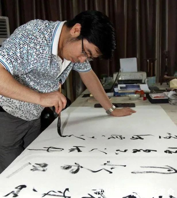 书法作品!26岁的小学老师凭借一手精湛的章草,获第三届兰亭奖创作奖第一名