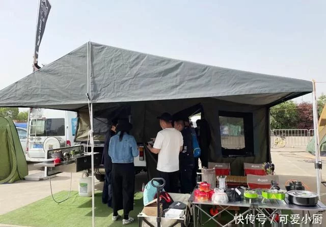 ctcc中国房车锦标赛为什么叫房车_长城房车 c10家庭版2014款迷你型房车_5万房车