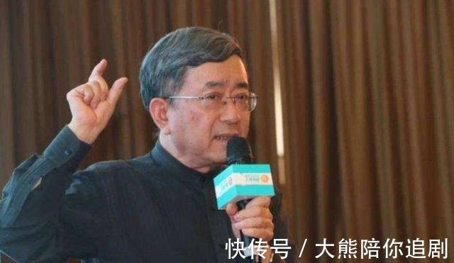 二人@余秋雨:靠发妻寄打工费生活,成名后却弃糟糠,闪婚小16岁女演员