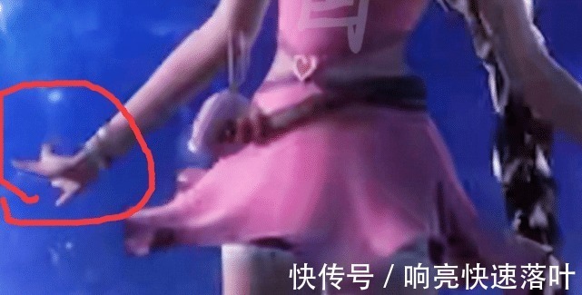 唐三|斗罗大陆新转场小舞被神秘鬼手附身,放大五倍后,竟是五年前小舞的手!