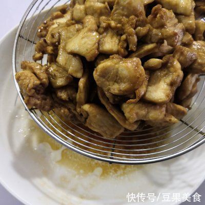 孜然粉|鸡胸肉这样做老好吃了-孜然鸡肉片